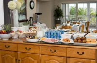 Bell Rosen Guest House - breakfast