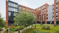 Student Only Riverside Way in Winchester Hotels in Littleton