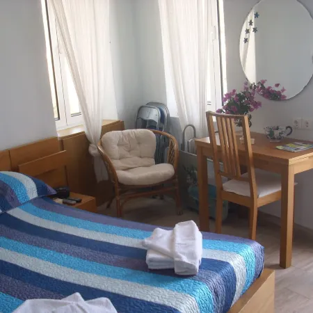 Alkistis Cozy by the Beach Apt. in Ikaria Island, Therma 1st Floor