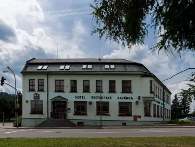 Hotel Slavia Отели в г. 
