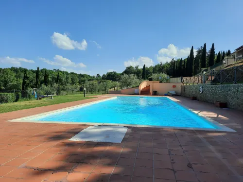 Sleeps 6 - Private Pool - Remote Countryside Villa