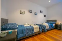 Star of Lugano - Happy Rentals