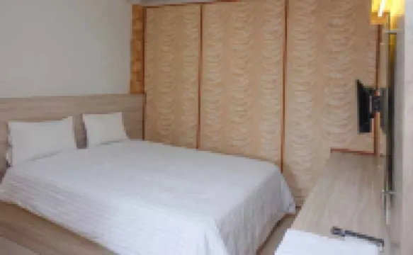 Kelapa Gading Guesthouse