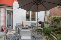 Aperol in Iseo With 1 Bedrooms and 1 Bathrooms Hotel in zona Monumento a Giuseppe Garibaldi