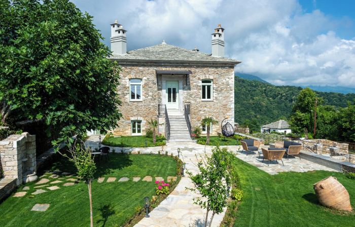 Nostos Country House