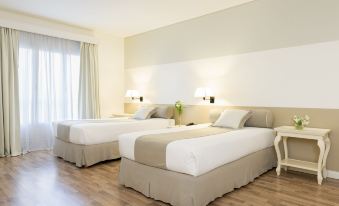 Loi Suites Recoleta Hotel
