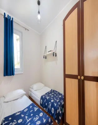 Apartment in Jaros Awiec Near the Beach