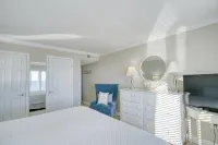 The Breakers 44 by Vacation Homes Collection