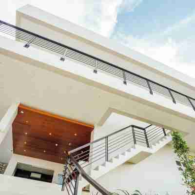 Solitude Acacia Resort Hotel Exterior