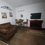 Unit 3 Champagne Terminal Stylish Stay Hotels in Stonewall