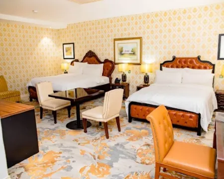 โกลเด้น วิสต้า โฮเทลส์ โรงแรมในโอเวร์รี