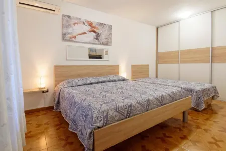 Comfortable Apartment in Umag With Parking Space Отели в г. Мурине