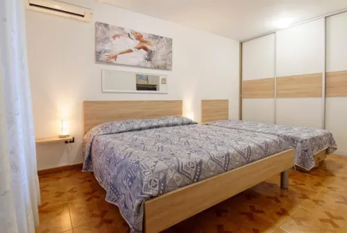 Comfortable Apartment in Umag With Parking Space