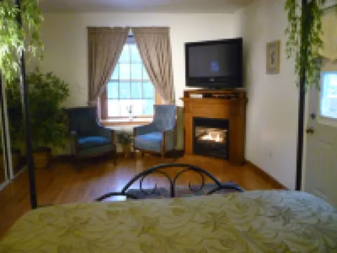 Fairbanks Extended Stay Hotels in College