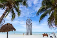 Holbox Dream Beachfront Hotel