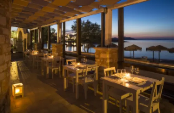 Contaratos Beach Hotel