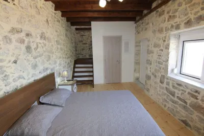 Malia Stone Residence - Secluded Cozy Retreat Hotels near Odysseia Stables