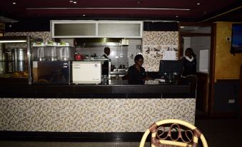 Aden Bay City Hotel