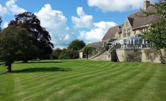 Cricklade House Hotel, Sure Hotel Collection by Best Western