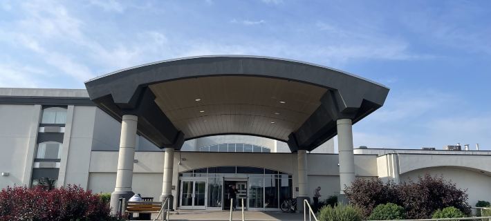 Victoria Inn Hotel and Convention Center Winnipeg Hotels in Winnipeg