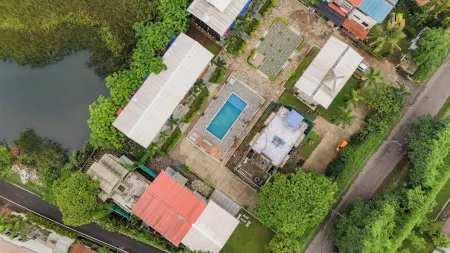 Alaya Stays - Imperial Calista 4BHK Near Khandala Hills