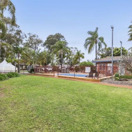 Central Caravan Park