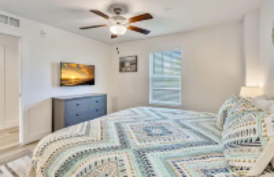 Madeira Del Mar 305 Hotels near Madeira Beach