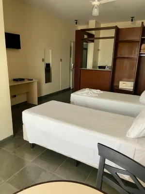 Bravo Suites São Carlos Hotels in Сан-Карлус