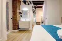 アクア アパートメンツ マラガ