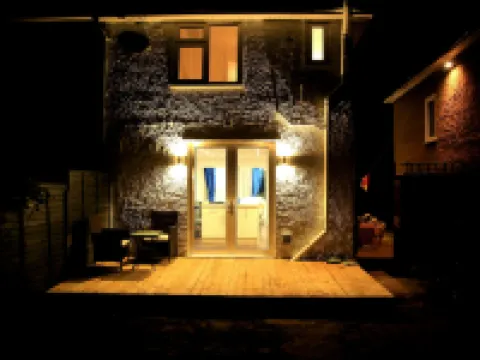 A Modern, Comfy Newly Remodeled 2Bd House Hotels in Dagenham