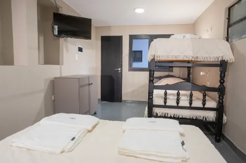 Hostel Marilian - Nhà nghỉ