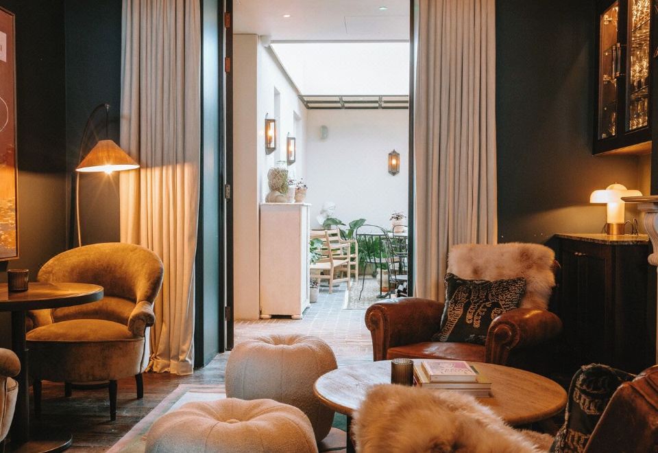 2. 그랜빌 호텔..