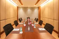 Regenta Place Jhansi by Royal Orchid Hotels Limited فنادق في Jhansi