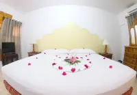 Van Villa Holidays - Homestays