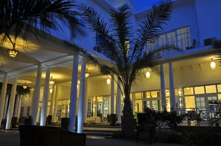 Coco Ocean Resort & Spa