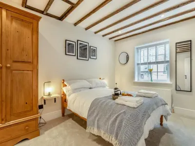 Cottage in the Heart of the Peak District Hotels near Peak Rail - (Darley Dale,Station)