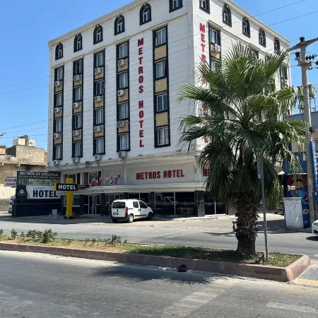 Metros Hotel