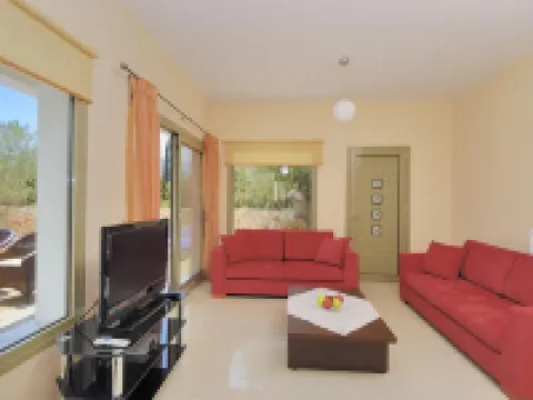 Villa Irineos With 2 Bedrooms and 3 Bathrooms Hotels in Sami