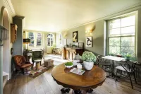 Cotteswold House Hotels in Cirencester