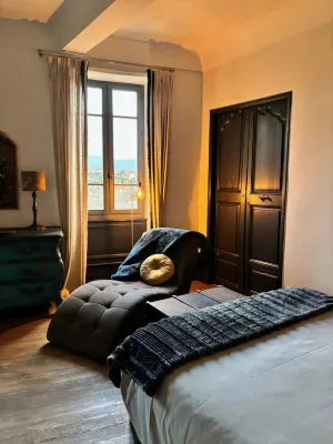 La VIE de Chateau