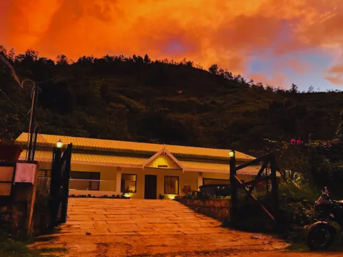 에메랄드 바이 네이처 리조트 & 스테이즈