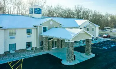 Cobblestone Inn & Suites - Brookville