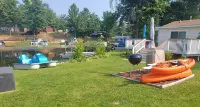 Lakefront-Coastal Vibe-All Sport Lake-Great Fishing-No Pets-Long Stay Discounts