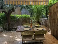 Beautiful T2, garden of 70 m2, quiet, sunny, 50 meters from the beach