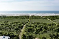 LOCATION! LOCATION! LOCATION! Brigantine Beachfront Getaway!