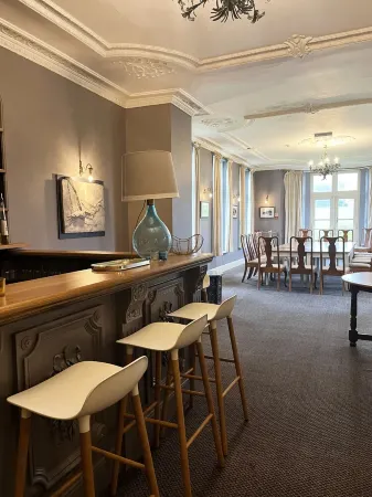 A former hotel set deep in the Dorset countryside in a small village Отели в г. Четл