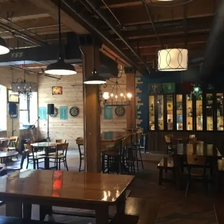 Perfect 2 Bedroom Downtown Grand Haven