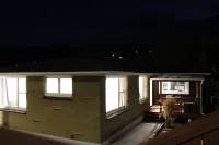 Orchard Leigh on the Quarry