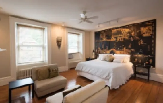 Capitan Burn's House on Wellington