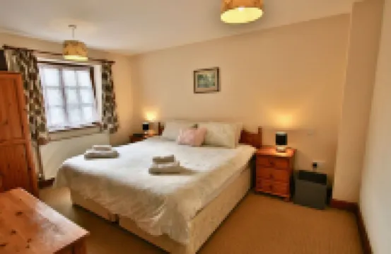 2 Bedroom Ground Floor Cottage with Fantastic Panoramic Sea View